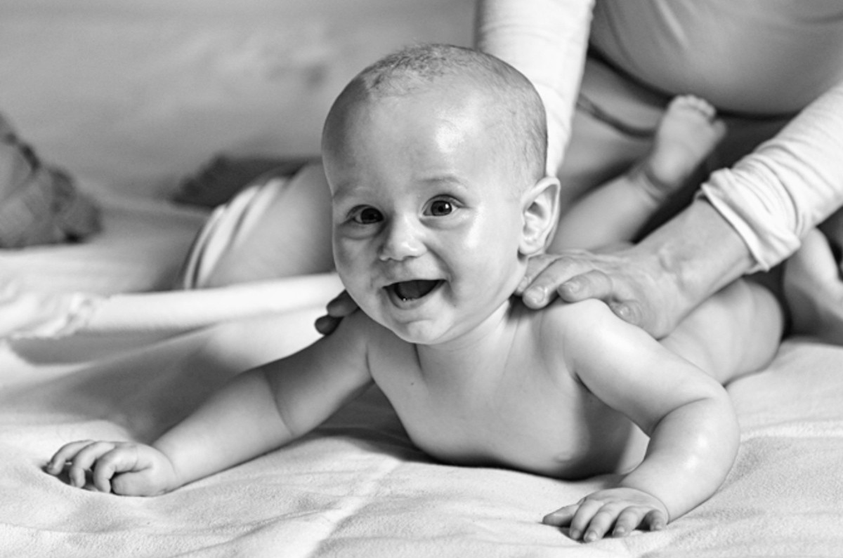 Baby-Massage lernen